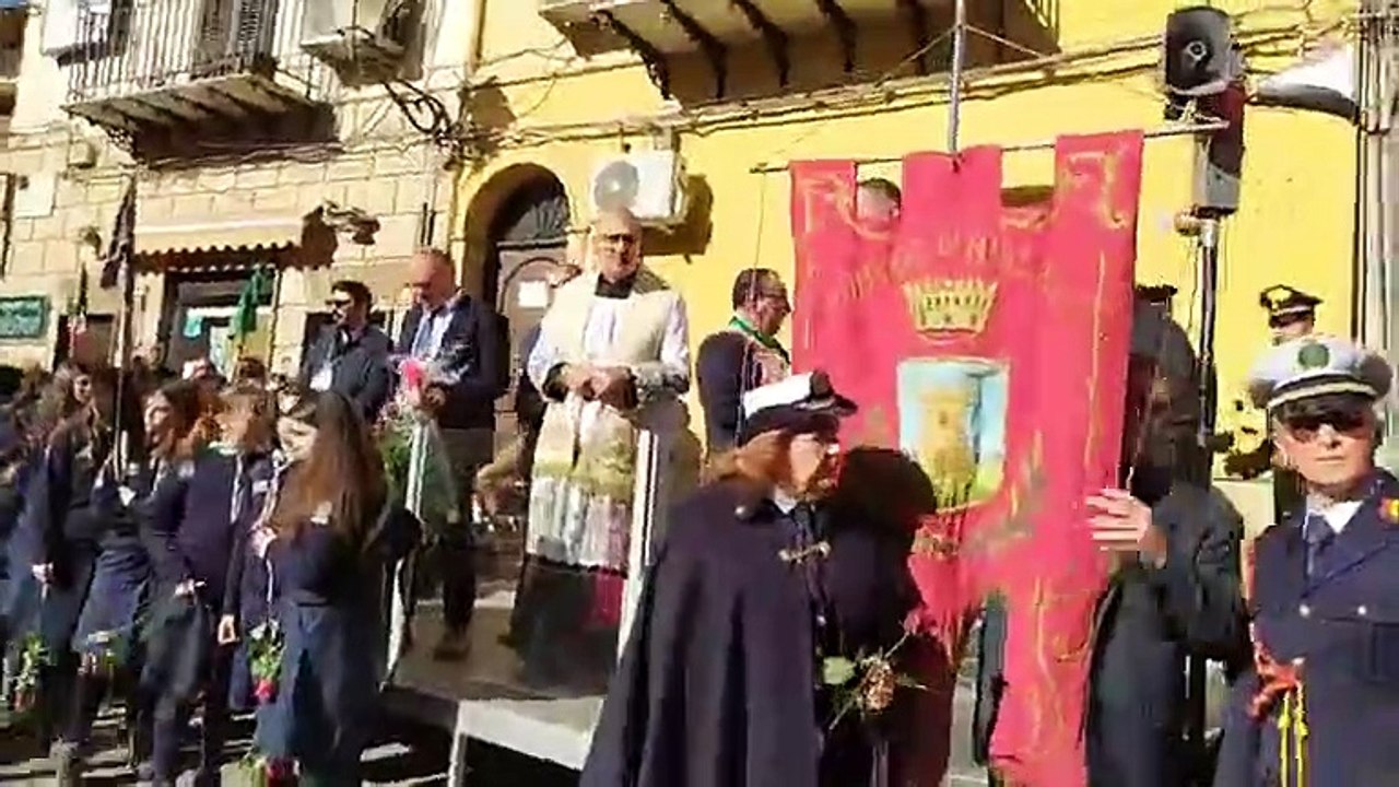 Misilmeri, corteo  e omaggio di fiori per la Madonna dell'Immacolata
