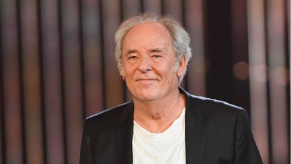 GALA VIDEO - Maxime Le Forestier guéri de sa maladie : cet évanouissement en plein concert resté secret