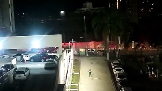 Veja confusão nos arredores do Estádio Couto Pereira