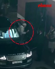 मोबाईल पडताच मोदींनी काय केले पाहा?