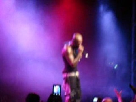 JOE - ELYSEE MONTMARTRE PARIS FEVRIER 2008