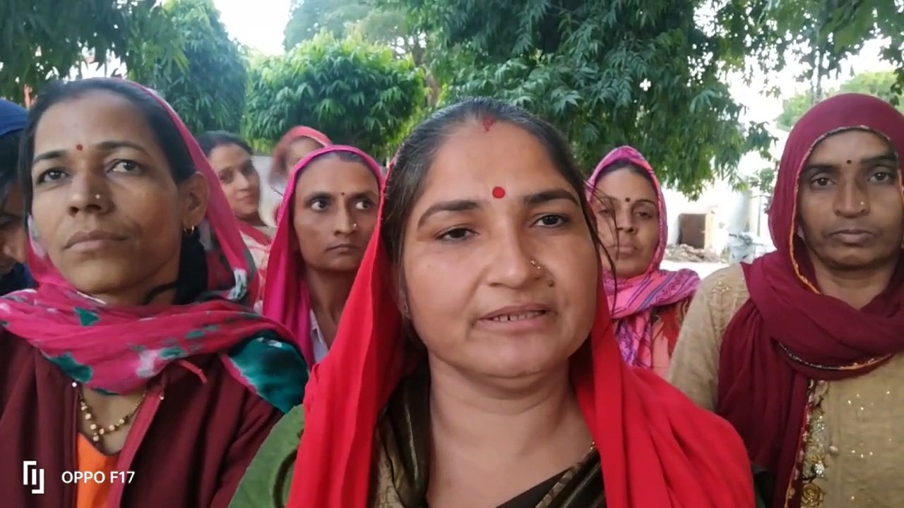 चिकित्सा मंत्री के आवास के बाहर धरना, एएनएम भर्ती मामले में महिलाएं जता रही विरोध
