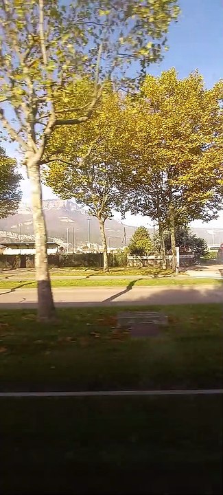 Grenoble  -Tramway A Direction Fontaine la Poya #France #2022 #Grenoble (27)
