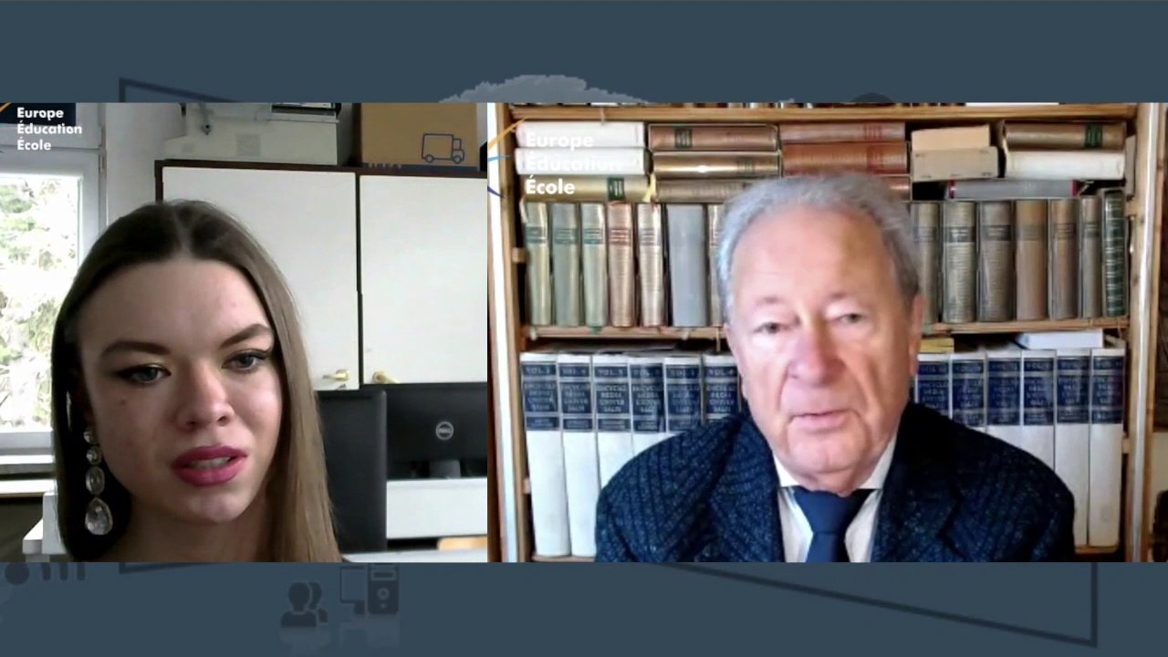 II. Surinformation  en démocratie : promotion ou asphyxie de l'esprit critique?, Philippe FONTAINE