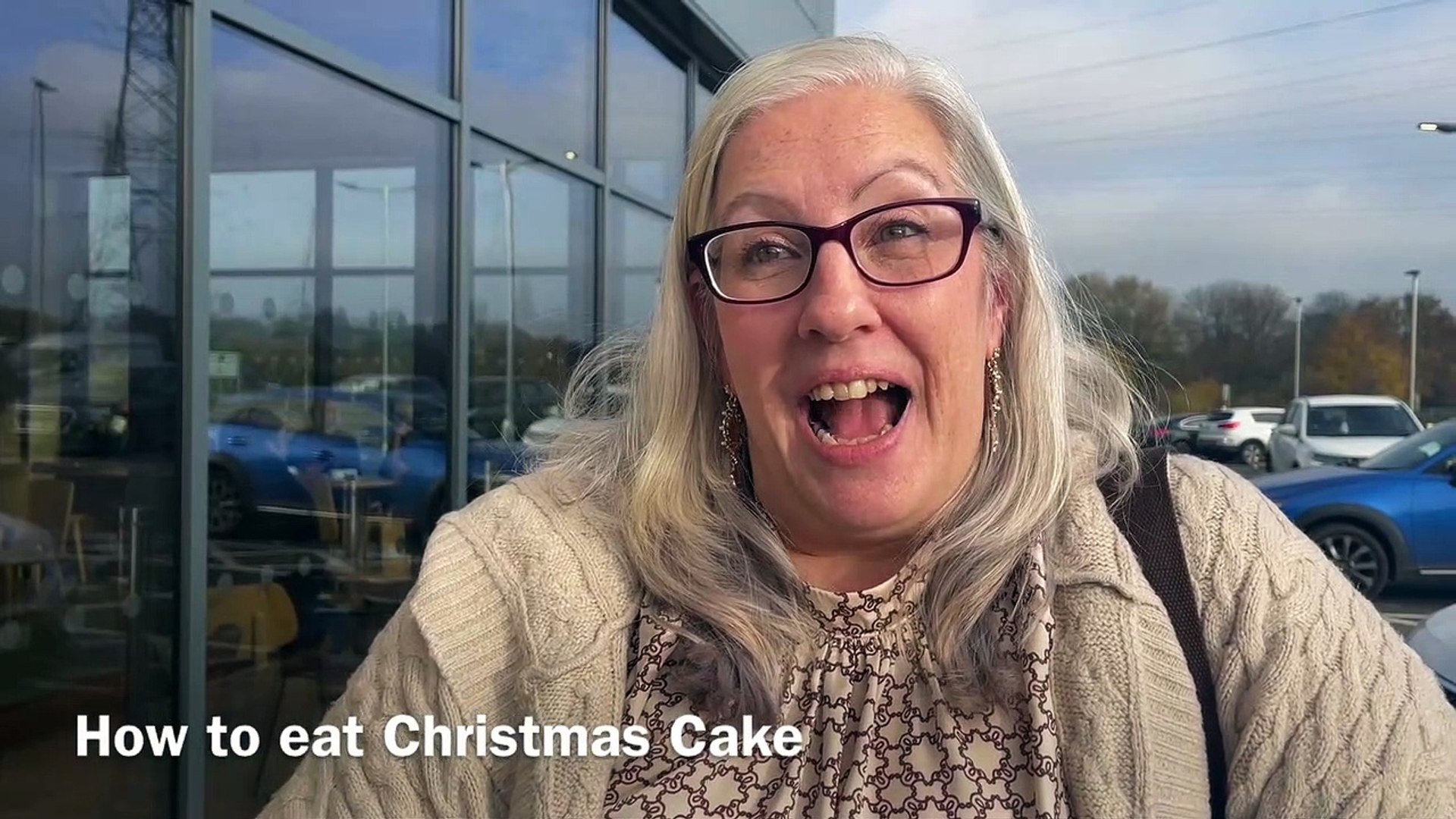 How to eat Christmas cake in Yorkshire style