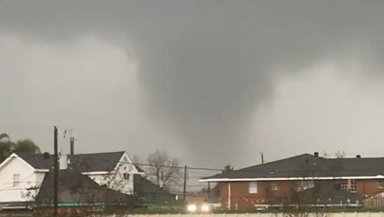 Tornado touches down near New Orleans