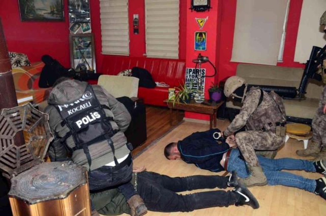 Kocaeli'de "Kökünü Kurutma Operasyonu"nda 157 şüpheli tutuklandı