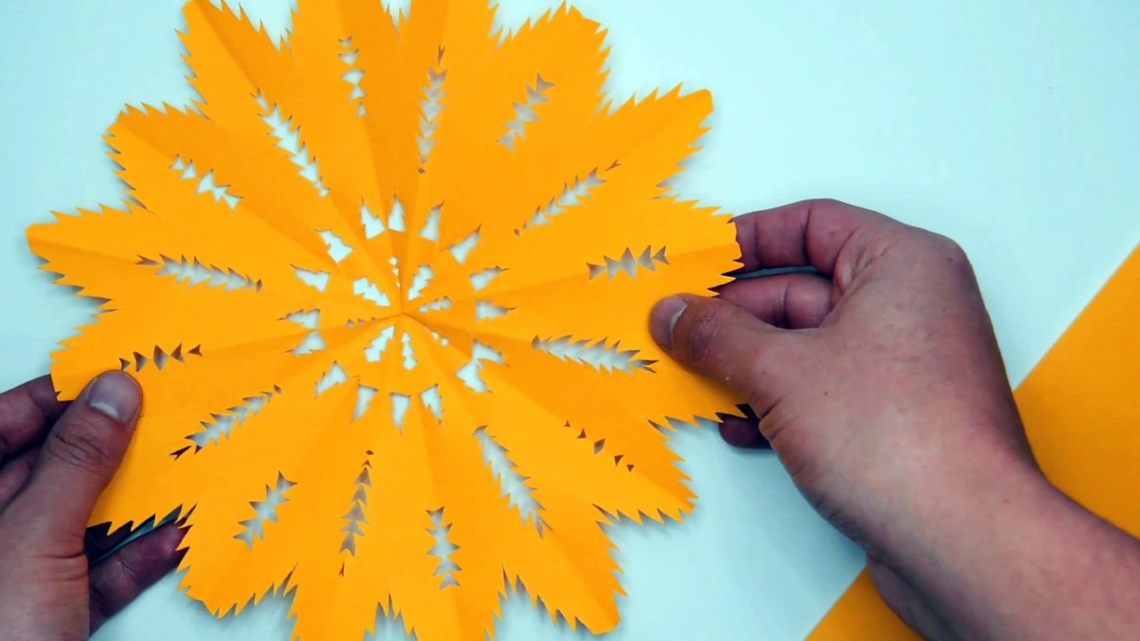 oreange  paper decor