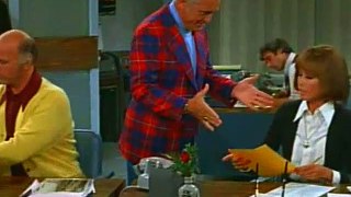 The Mary Tyler Moore Show S04E01 The Lars Affair