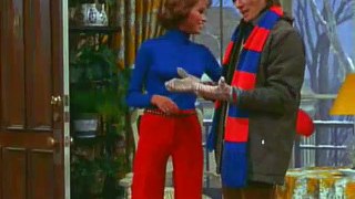 The Mary Tyler Moore Show S04E02 Angels in the Snow