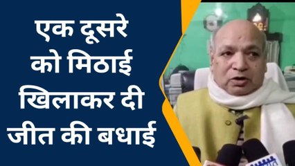 बस्ती: मैनपुरी की जीत को लेकर सपाइयों ने मनाई खुशी, देखें वीडियो