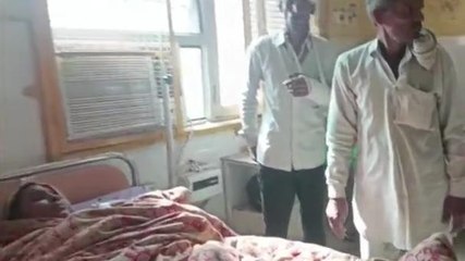 मथुरा: जमीनी विवाद को लेकर परिवार के लोगों में जमकर चले लाठी-डंडे, देखें वीडियो