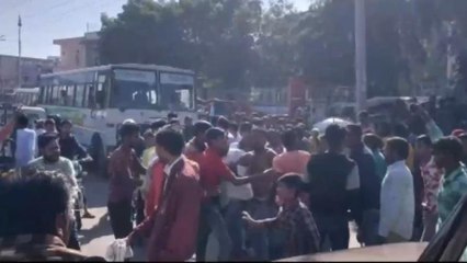 नागौर : बस स्टैंड पर दो गुटों में चले लाठी-डंडे, 8 लोग गिरफ्तार...जानिए पूरा मामला ?