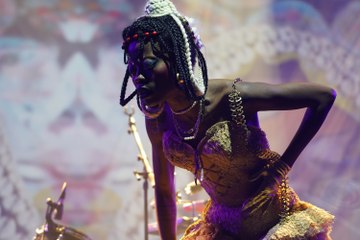Fip en Trans : Jojo Abot "Among Men"