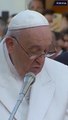 Papa Francisco leva as orações do mundo a Nossa Senhora