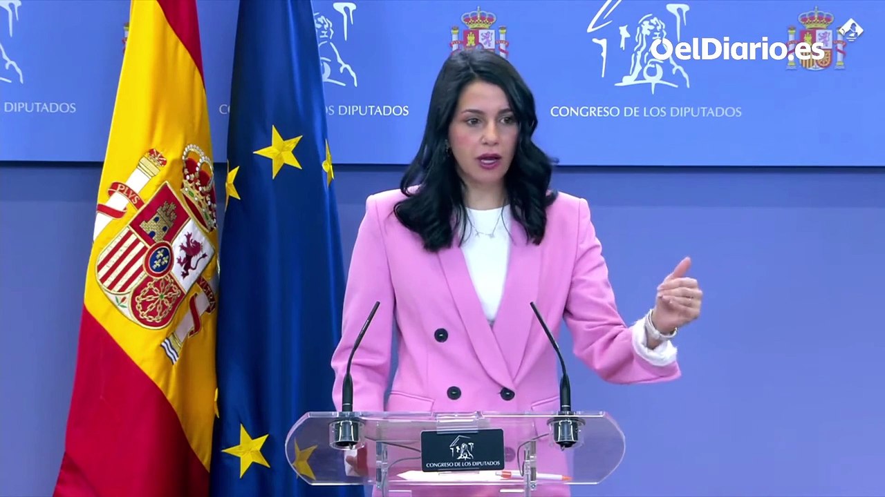 Arrimadas acusa a Pedro Sánchez de ser un “apre...