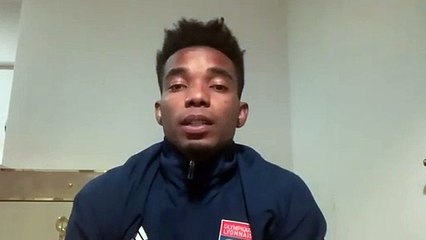 Ex-são-paulino Thiago Mendes pede desculpas por falta sobre Neymar