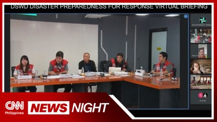 DSWD officials, napagsabihan sa bilis ng pagbigay ng relief packs | News Night