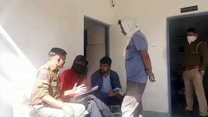 शराब की दुकान का पार्टनर फंदे से लटका