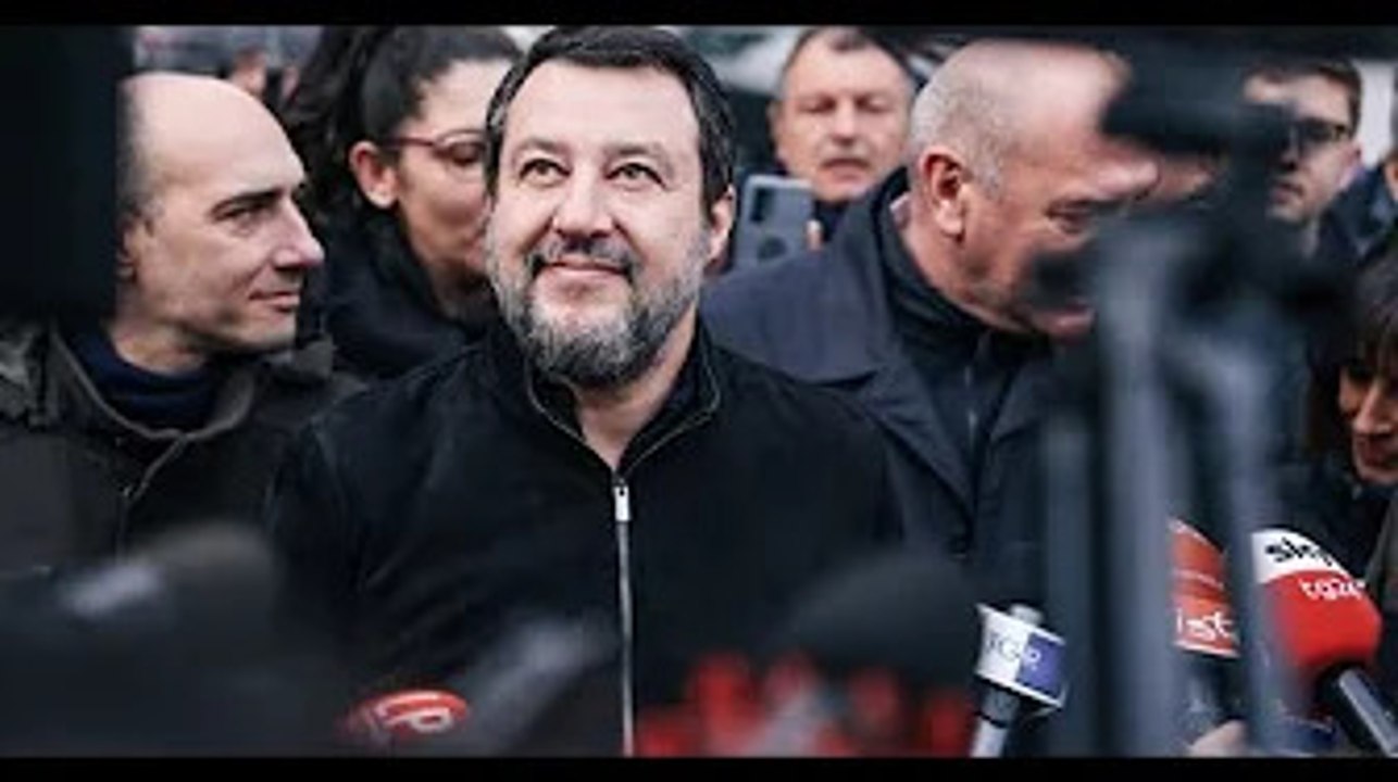Matteo Salvini, lo sfogo Tutti zitti oggi, la d...