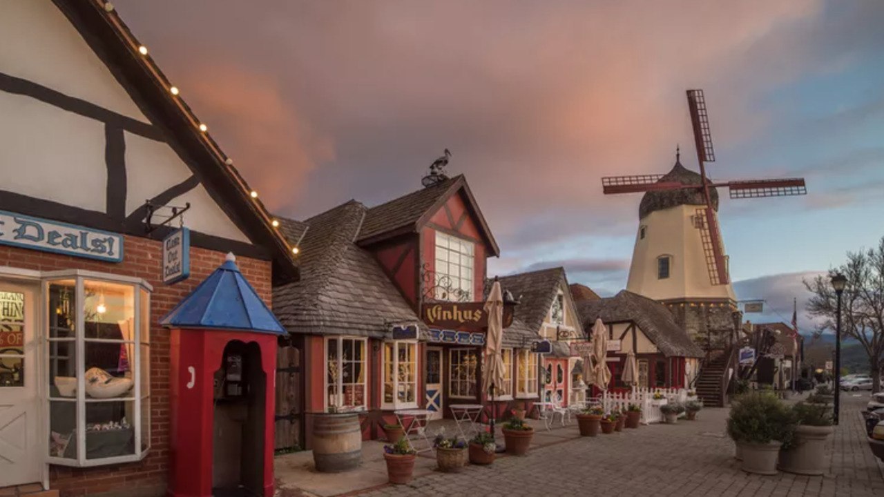 This Small California Town Offers a European-St...