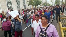 Protestas en Perú piden liberar a Castillo tras fallido autogolpe