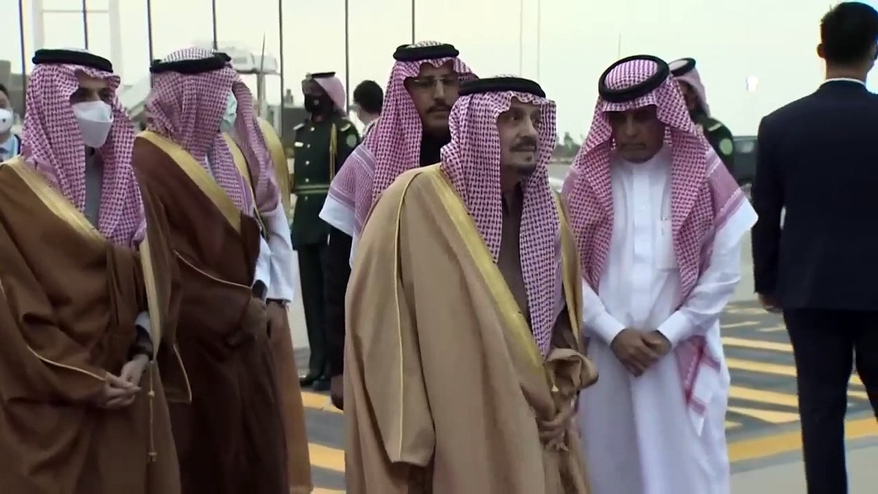 China's Xi lands in Saudi Arabian capital _ AFP