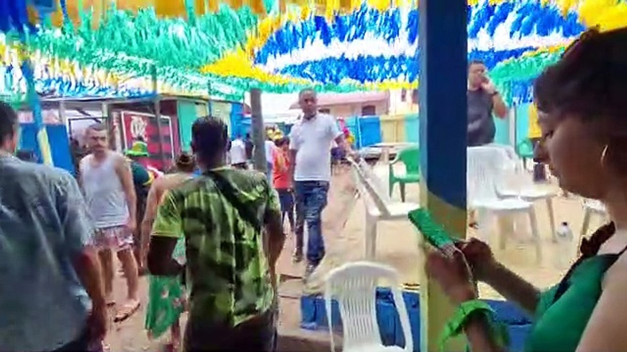 Défaite du Brésil. Les supporters de la Seleçao qui la fan zone avant le coup de sifflet final.