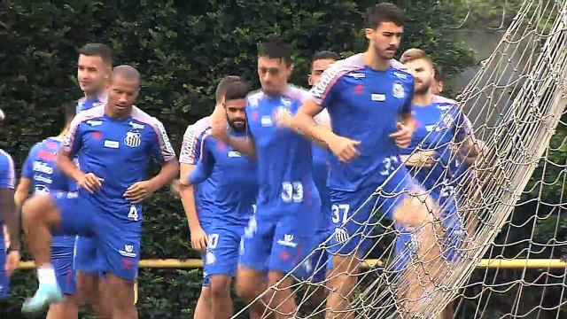 Veja com foi a coletiva do zagueiro Gustavo Henrique