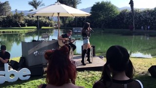 Hailee Steinfeld Covers Shape Of You Ed Sheeran at Coachella 2017