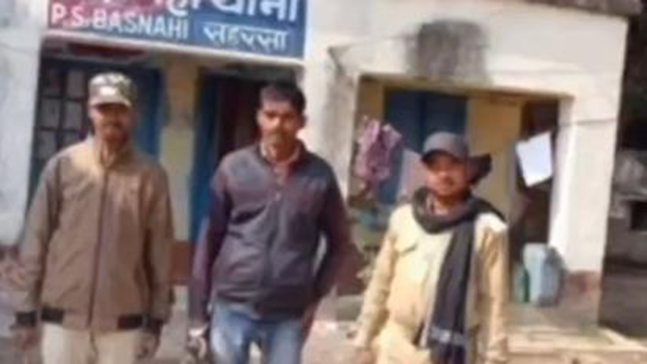 सहरसा: देसी शराब के साथ, तस्कर गिरफ्तार