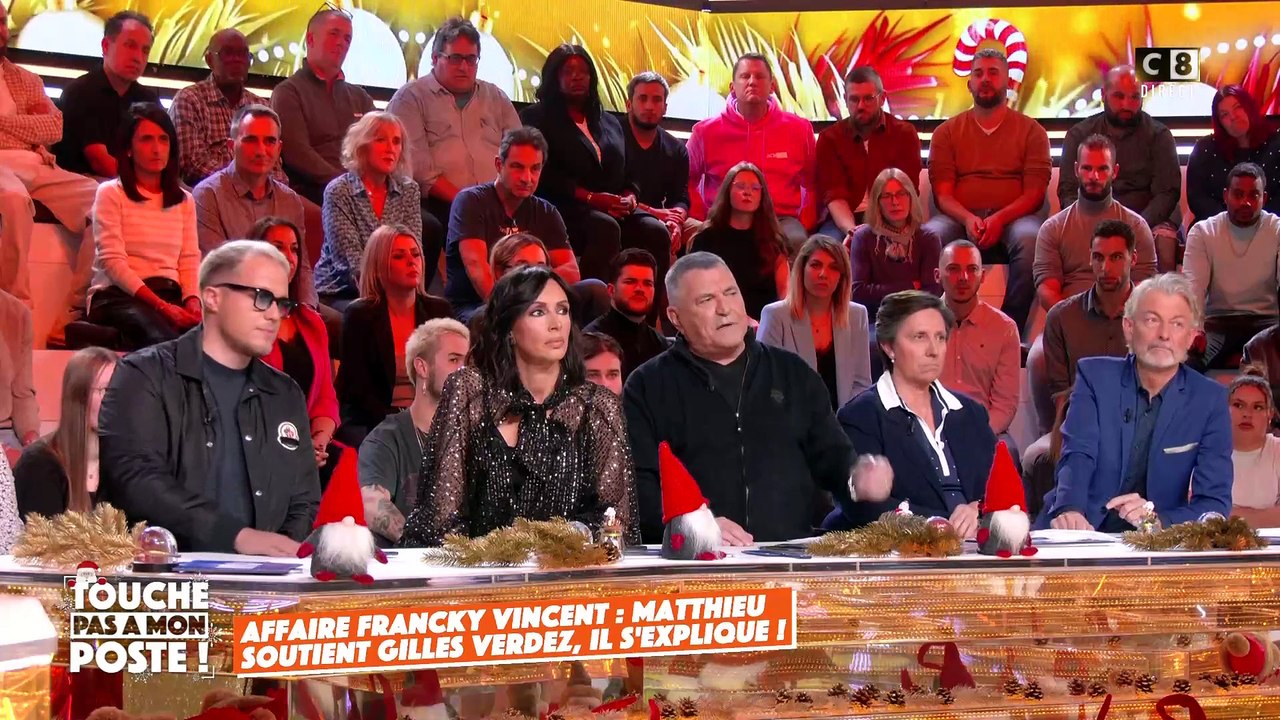Ce clash entre deux chroniqueurs de "Touche pas à mon poste" qui a failli mal tourner : "Tu es un sans couille", "Espèce de con",  "Tu nous insultes tous", "Tu es obsédé par l'homosexualité"...