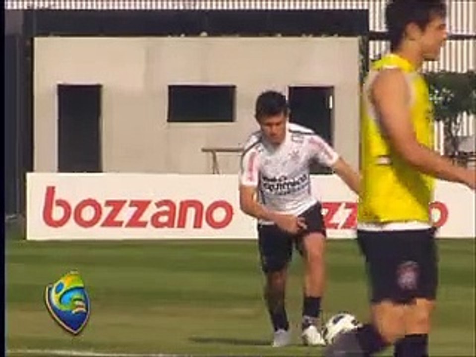 Adriano tem condições de atuar durante até sessenta minutos