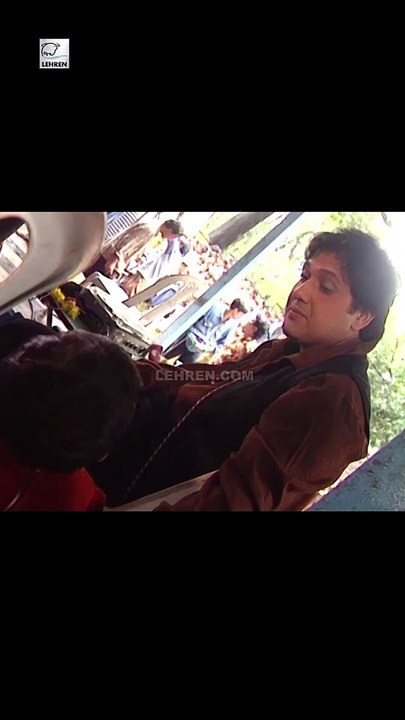 Govinda Spending Time With Kid On Sets Of "Pardesi Babu"