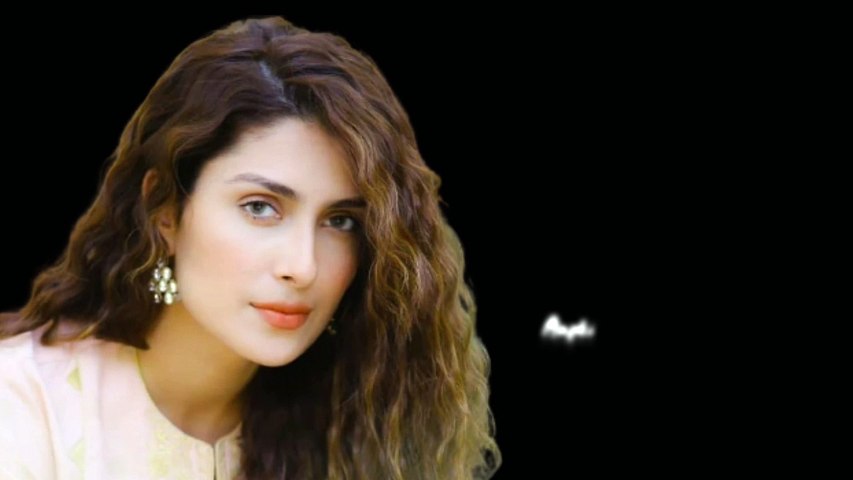 Ap ki nazron ne samjha pyar k kabil mjhe /dil ki ay dharkan theher ja mil gai