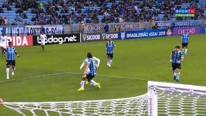 Renato admite erros do Grêmio e vê pênalti mal anulado pelo VAR
