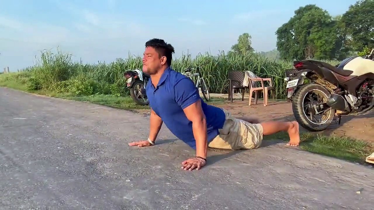 1 महीने में तेज़ी से बॉडी बनाए  ll ठण्ड में तेज़ी से बॉडी बनाती है ये चीजें l सुबह time में ले चना और गुड़  बॉडी बिल्डर