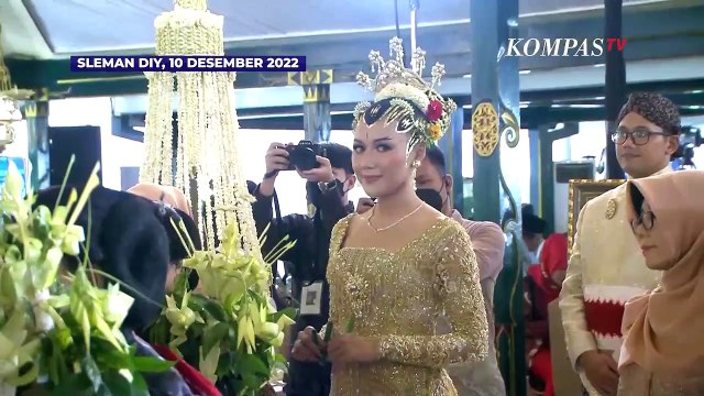 Khidmat Prosesi Panggih Pengantin Kaesang Pangarep dan Erina Gudono