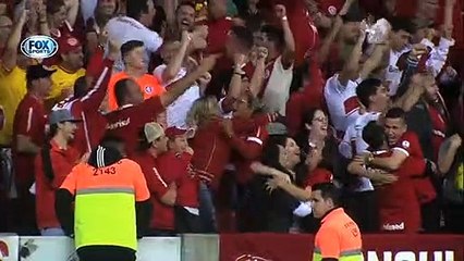 Lances da vitória do Internacional sobre o Nacional-URU