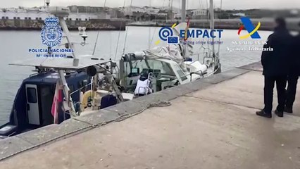 Cinco detenidos en un barco interceptado con 56 kilos de éxtasis