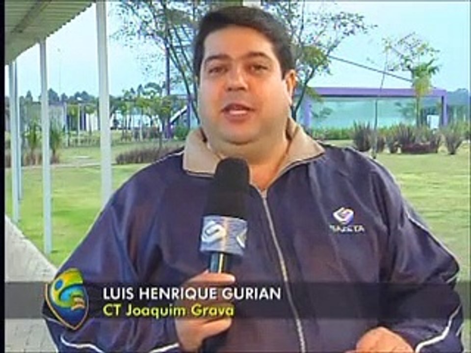 Dentinho visita Corinthians e acredita em vitória na Libertadores