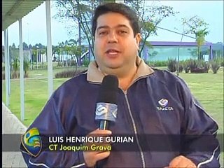 Dentinho visita Corinthians e acredita em vitória na Libertadores