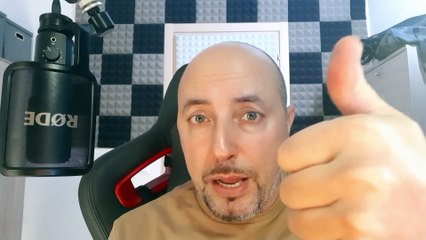 Basciano lo fa davanti a Sophie Codegoni e tutti sul web rimangono di sasso
