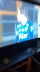 Felipe Melo comemorando gol de Dudu