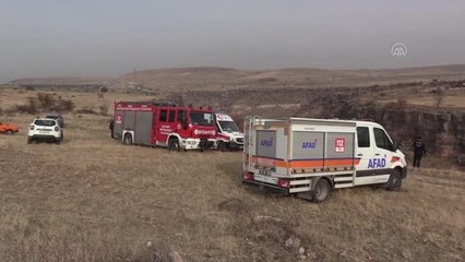 Kayseri'de arkadaşlarıyla kamp yaptığı vadide düşüp yaralanan kişi kurtarıldı