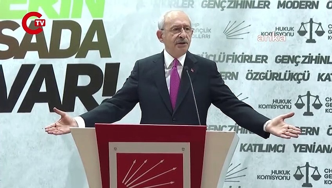 CHP Genel Başkanı Kemal Kılıçdaroğlu, genç hukukçulara seslendi: “Gençler demeli ki; biz hukuk sistemimizi, darbe hukukundan arındırmak istiyoruz”