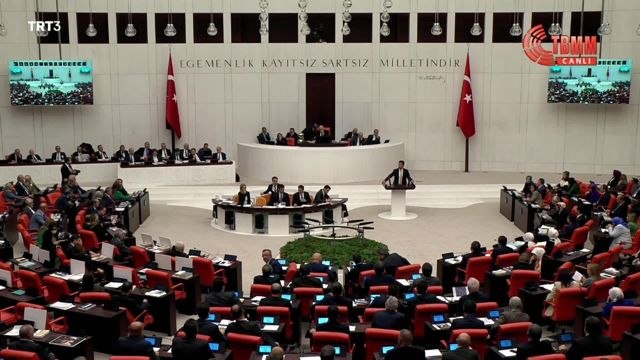 Yaşar Tüzün: Psikolojisi Bozulmuş Bir Süleyman Soylu'yla Karşı Karşıyayız