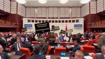 CHP Milletvekilleri, Bakan Yanık'ı TBMM Genel Kurulu'nda İstifaya Davet Etti: Çocuk Susmadı, Siz Sustunuz, Biz Susmayacağız