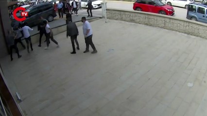 Ülkü Ocakları'nın saldırısına uğrayan akademisyene kınama cezası verildi