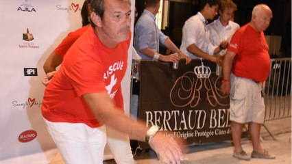 Voici - Jean-Luc Reichmann fait une infidélité aux Bleus : il félicite le Maroc pour sa victoire face au Portugal
